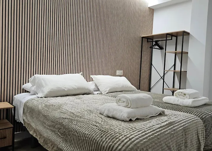 Oak - Oakplaces * Leon