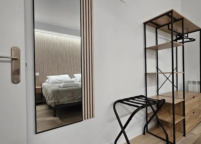 Oak - Oakplaces León